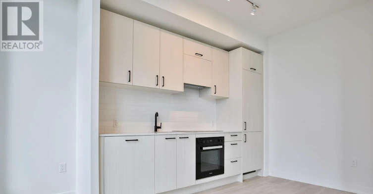 2401-5 Quarrington Lane, Toronto, ON, M3C 0S5 - 8