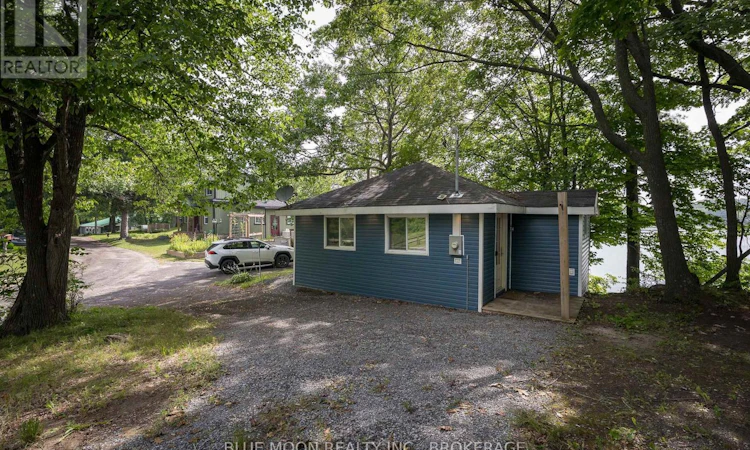 1004 Masonville Road