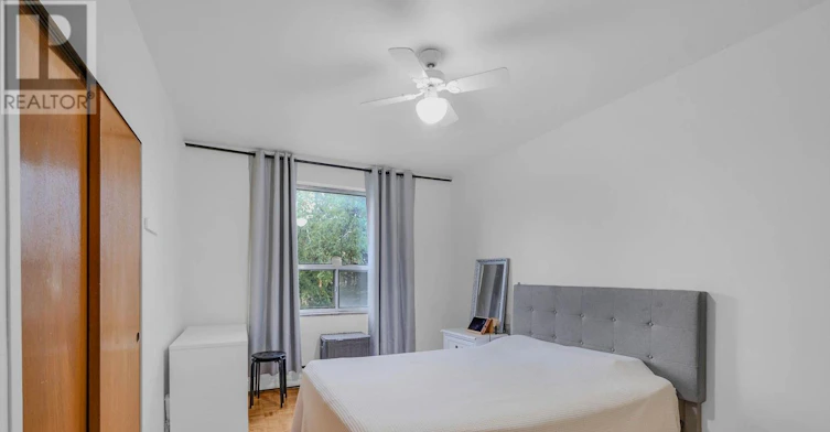 5-4 Hartham Place, Toronto, ON, M3K 1P3 - 10