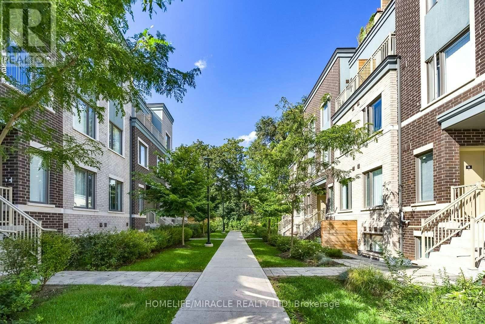 87-20 William Jackson Way, Toronto, ON, M8V 0J7
