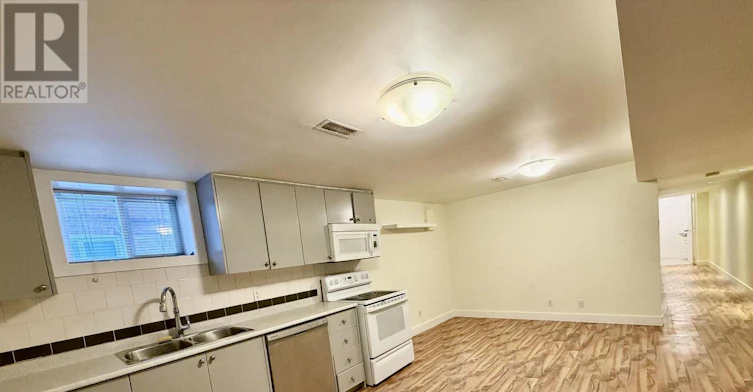 LOWER-178 Rosemount Avenue, Toronto, ON, M6H 2M9 - 3