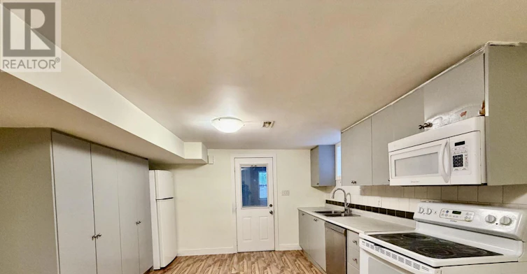LOWER-178 Rosemount Avenue, Toronto, ON, M6H 2M9 - 11