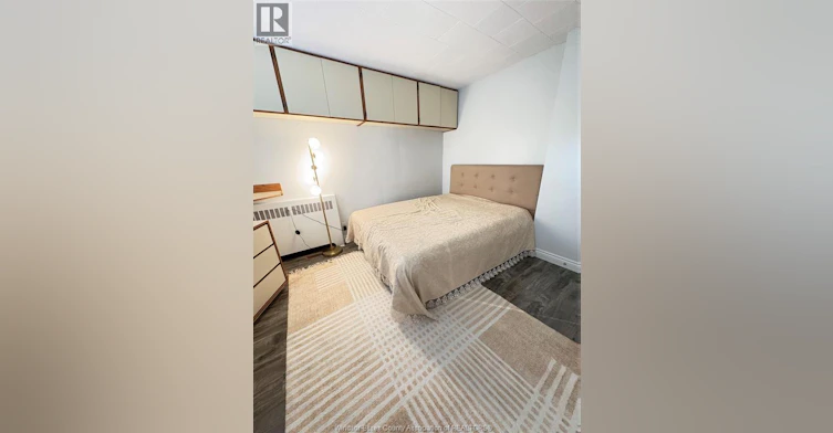 2437 Riverside Drive West, Windsor, ON, N9B 1B2 - 15