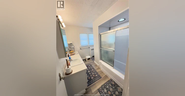 2437 Riverside Drive West, Windsor, ON, N9B 1B2 - 13