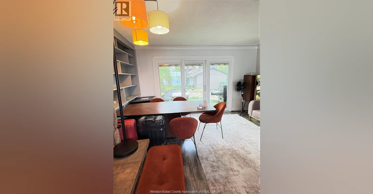 2437 Riverside Drive West, Windsor, ON, N9B 1B2 - 8