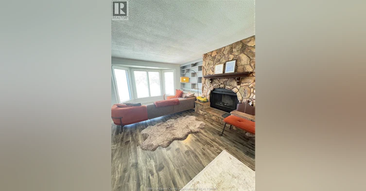 2437 Riverside Drive West, Windsor, ON, N9B 1B2 - 5
