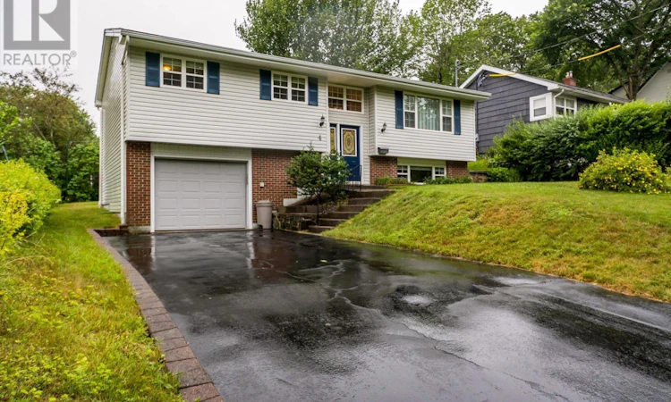 4 Meadowview Drive
