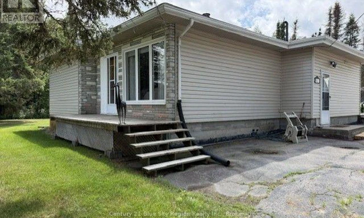 5377 11 Highway N