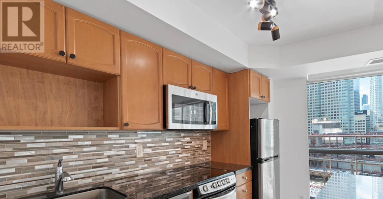 1504-18 Yonge Street, Toronto, ON, M5E 1Z8 - 13