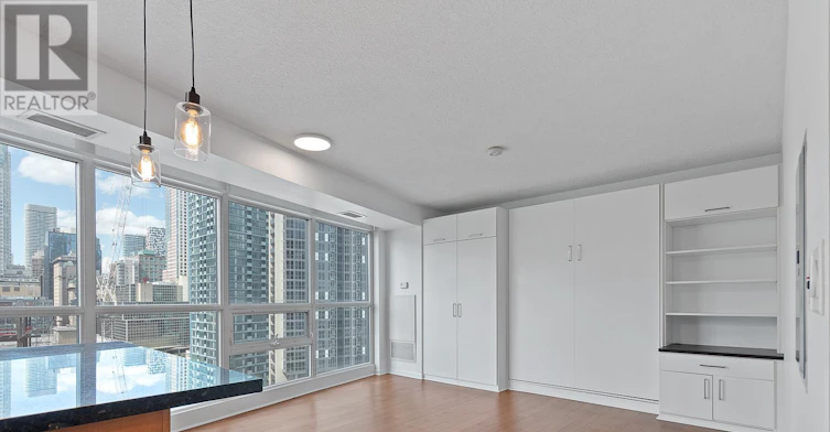 1504-18 Yonge Street, Toronto, ON, M5E 1Z8 - 6