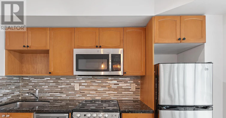 1504-18 Yonge Street, Toronto, ON, M5E 1Z8 - 12