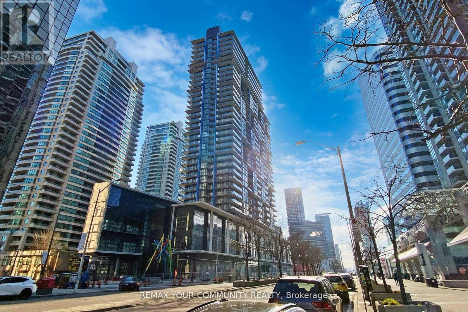 2117-4955 Yonge Street, Toronto, ON, M2N 0L8