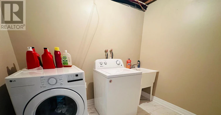 118 Fairglen Avenue, Toronto, ON, M1W 1A7 - 38