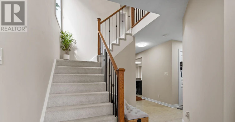 8511 Jennifer Crescent, Niagara Falls, ON, L2H 0J3 - 4