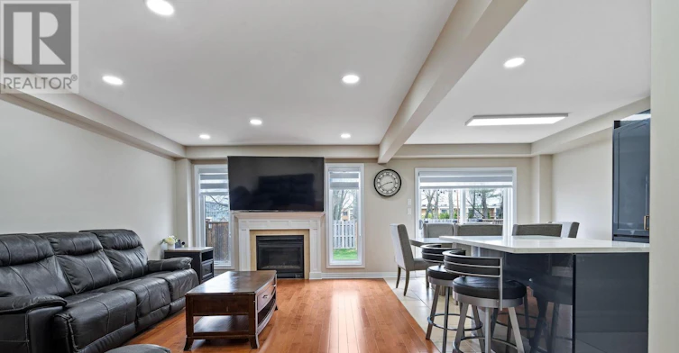 8511 Jennifer Crescent, Niagara Falls, ON, L2H 0J3 - 5