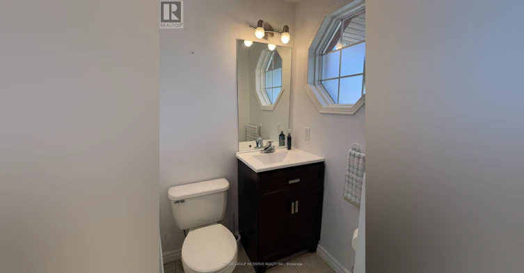 28 Weymouth Road, Barrie, ON, L4M 6R9 - 2