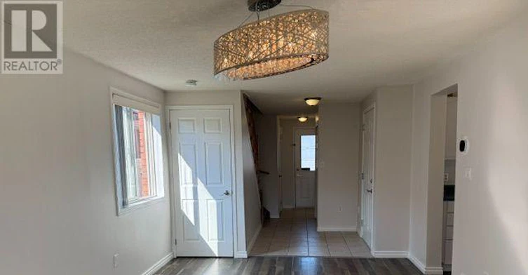 28 Weymouth Road, Barrie, ON, L4M 6R9 - 4