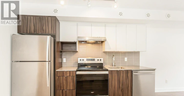 207-1137 Cooke Boulevard, Burlington, ON, L7T 0C3 - 3