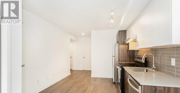207-1137 Cooke Boulevard, Burlington, ON, L7T 0C3 - 5