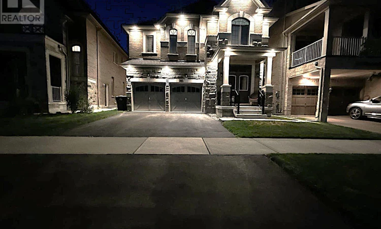 185 Thornbush Boulevard