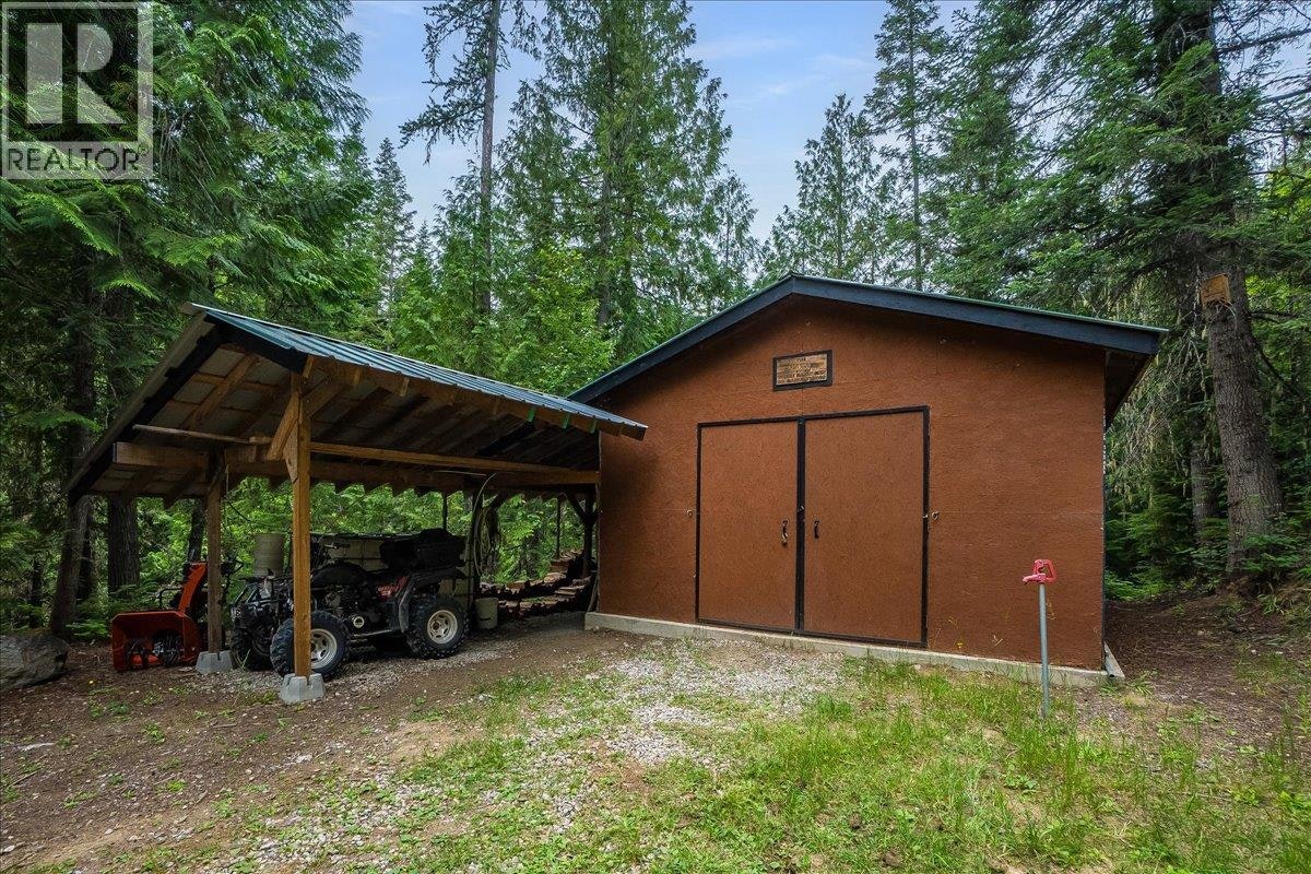 550 2nd Relief Road, Salmo, BC, V0G 1Z0 - 41