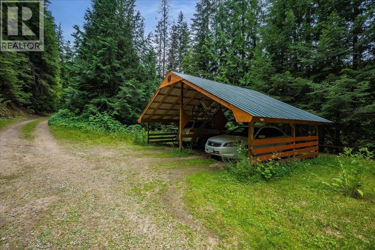550 2nd Relief Road, Salmo, BC, V0G 1Z0 - 47