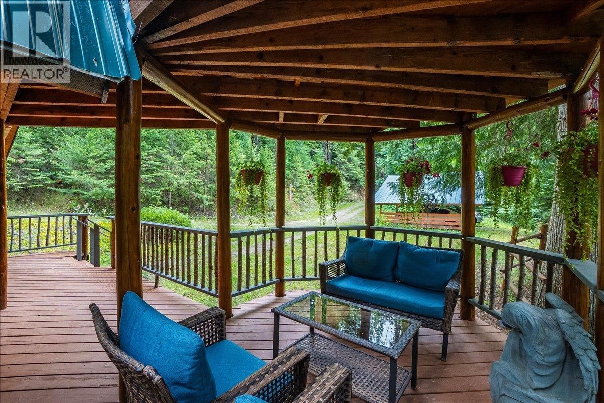 550 2nd Relief Road, Salmo, BC, V0G 1Z0 - 14