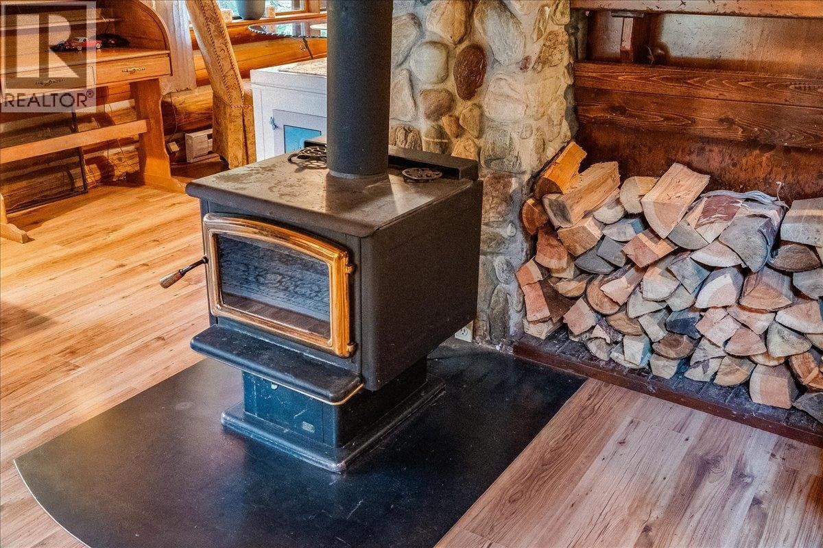 550 2nd Relief Road, Salmo, BC, V0G 1Z0 - 19