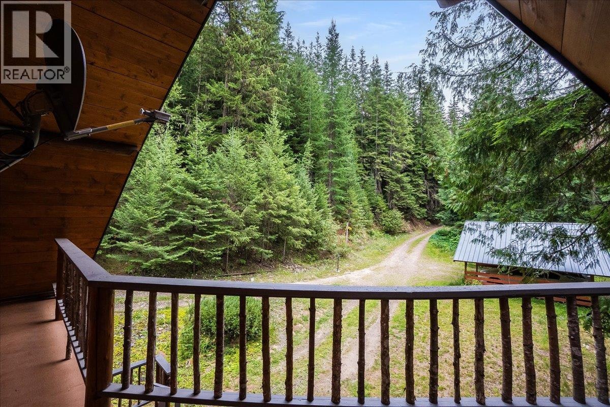 550 2nd Relief Road, Salmo, BC, V0G 1Z0 - 38