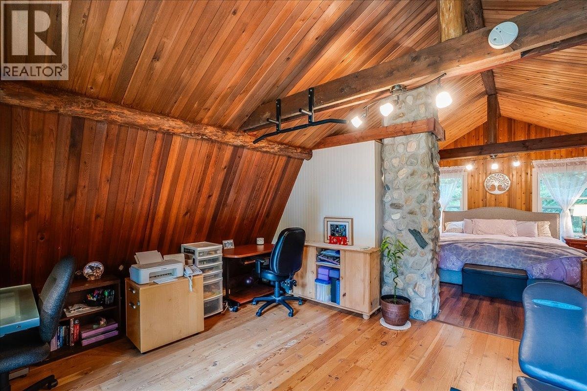 550 2nd Relief Road, Salmo, BC, V0G 1Z0 - 34