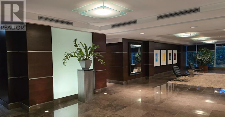 112-1 Benvenuto Place, Toronto, ON, M4V 2L1 - 4