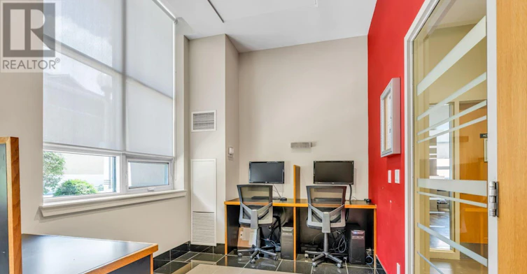 706-4 Elsinore Path, Toronto, ON, M8V 4G7 - 27