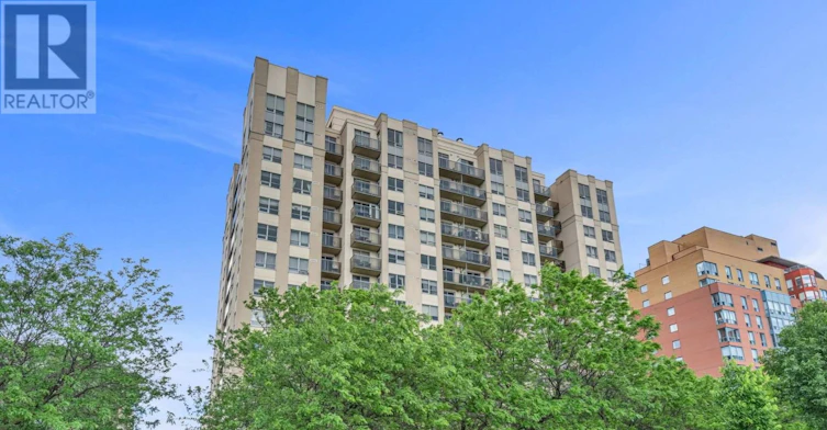706-4 Elsinore Path, Toronto, ON, M8V 4G7 - 4