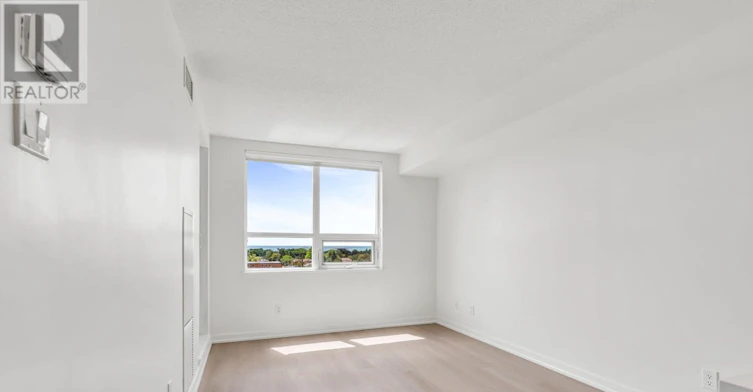 706-4 Elsinore Path, Toronto, ON, M8V 4G7 - 17