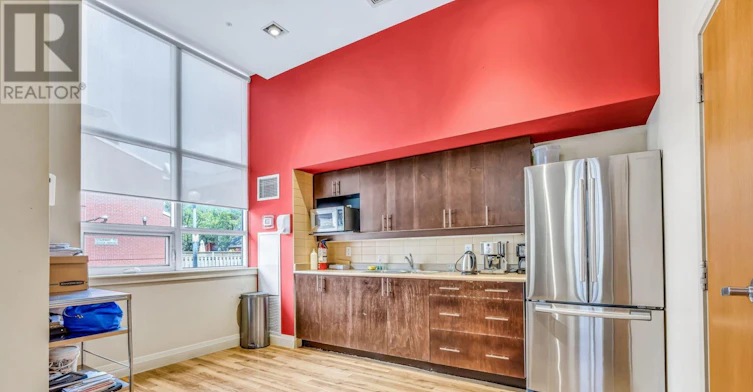 706-4 Elsinore Path, Toronto, ON, M8V 4G7 - 29
