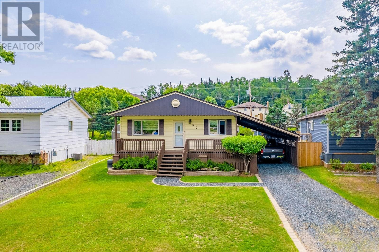 917 Valley Drive, Kenora, ON, P9N 4A9