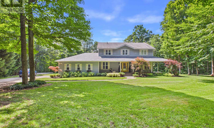 20 Highland Crescent