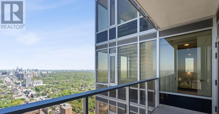 4302-11 Yorkville Avenue, Toronto, ON, M4W 1L2 - 25