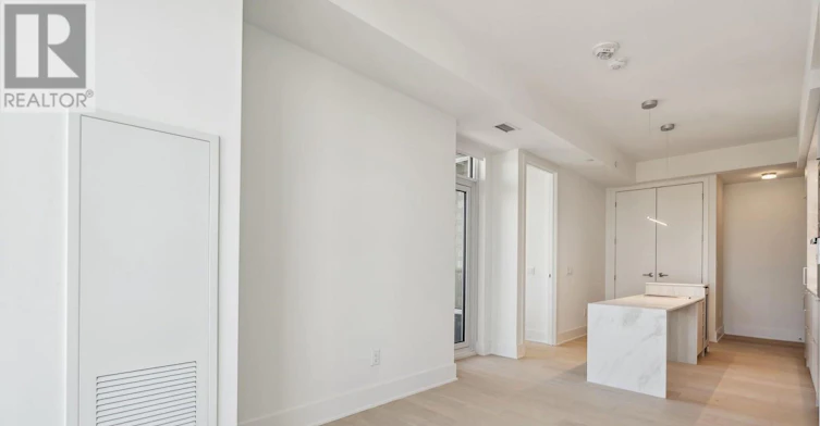 4302-11 Yorkville Avenue, Toronto, ON, M4W 1L2 - 14