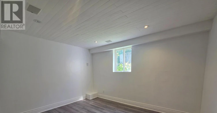 LOWER-39 Twenty Fifth Street, Toronto, ON, M8V 3P8 - 9