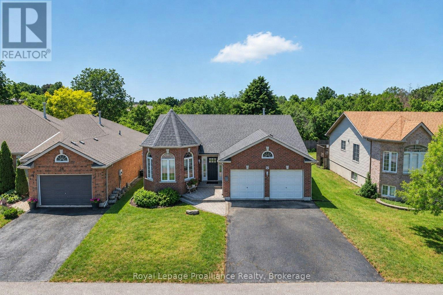 30 Heartwood Drive, Belleville, ON, K8P 5L9