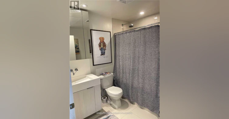 2111-15 Lower Jarvis Street, Toronto, ON, M5E 1R7 - 12