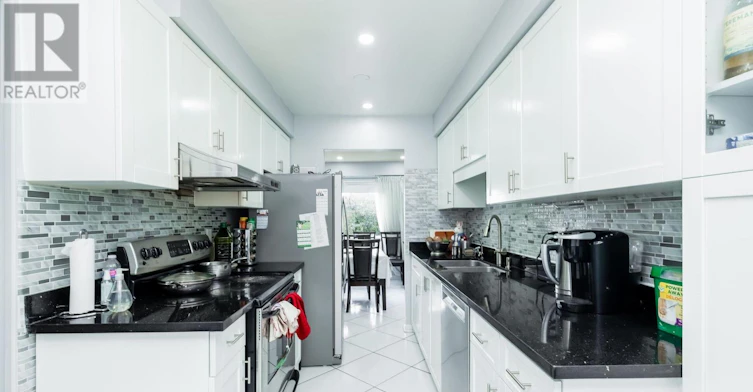 26 Roughfield Crescent, Toronto, ON, M1S 4K4 - 6