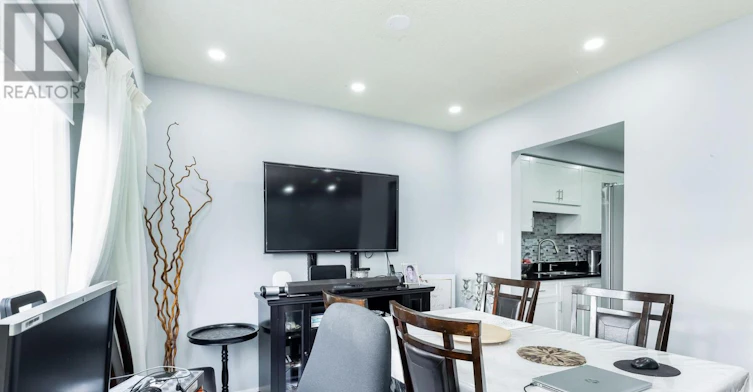 26 Roughfield Crescent, Toronto, ON, M1S 4K4 - 4