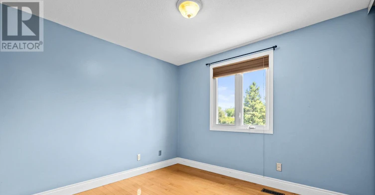 1631 Charbonneau Street, Ottawa, ON, K1E 2J6 - 20