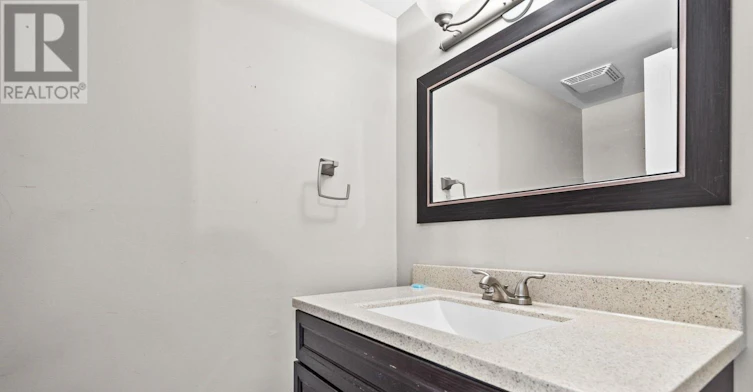 1631 Charbonneau Street, Ottawa, ON, K1E 2J6 - 19