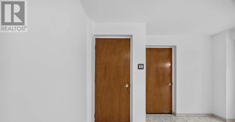BSMT-61 Gas Light Crescent, Vaughan, ON, L4L 8E8 - 8