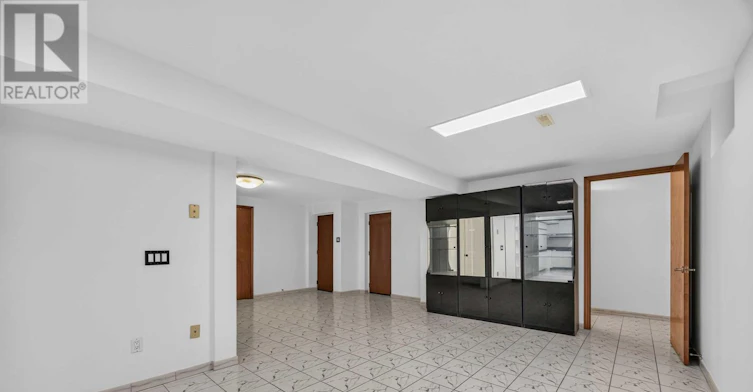 BSMT-61 Gas Light Crescent, Vaughan, ON, L4L 8E8 - 12