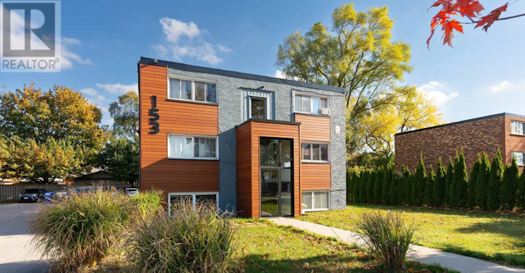 1-153 Godfrey Drive, London, ON, N5V 2E8