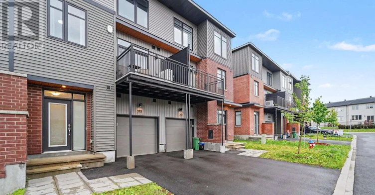 212 Tussock Private, Ottawa, ON, K1X 0G7 - 2